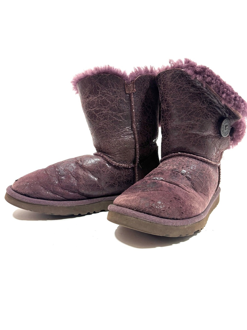 UGG Bailey Button Distressed Crackle Purple Leather Shearling Boots 1872 Sz 7